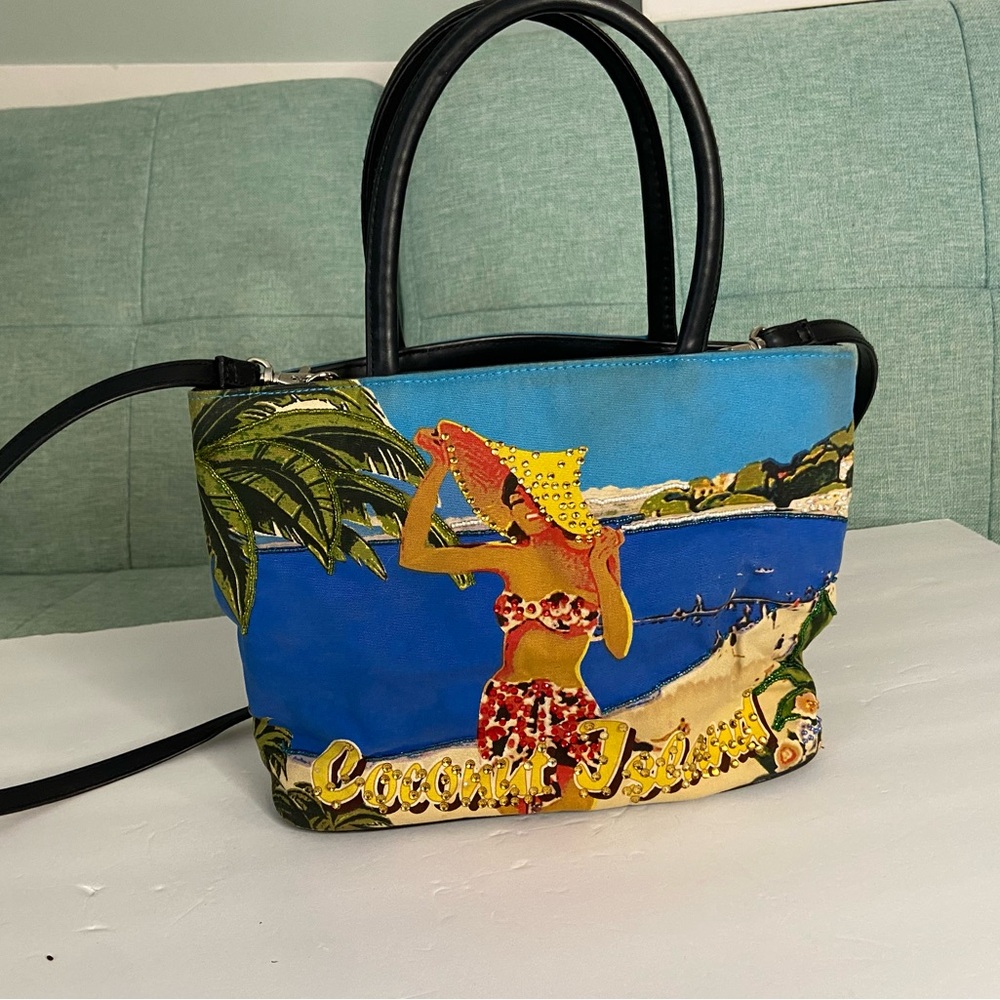 Vintage Y2K Cherokee Coconut Island Embellished Beaded Rhinestone Bag